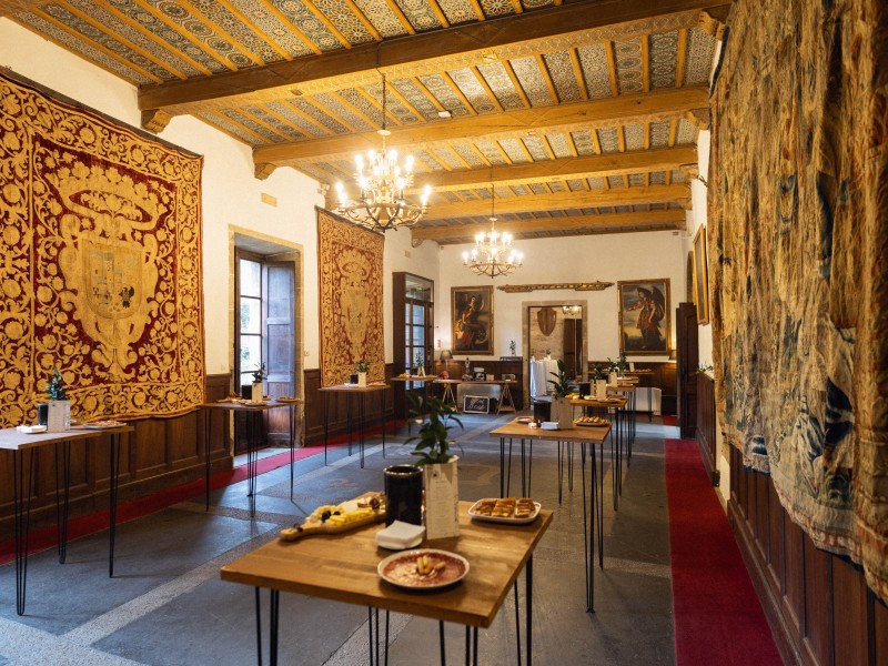Cóctel en el Salón de los Tapices